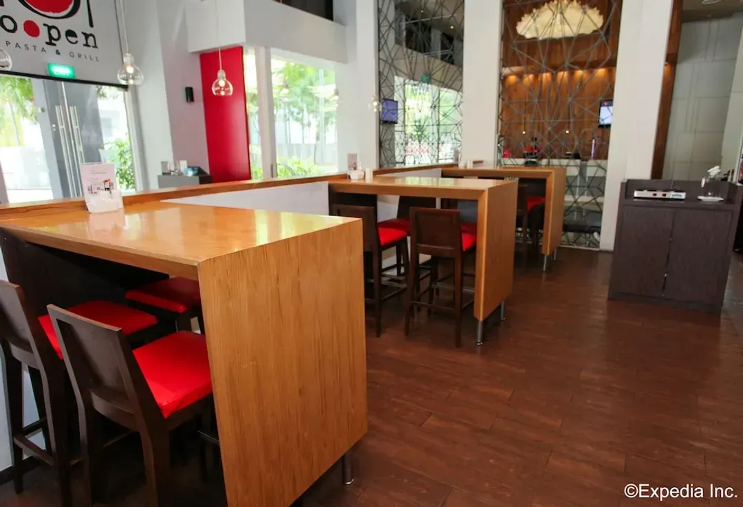 新加坡諾維娜宜必思飯店