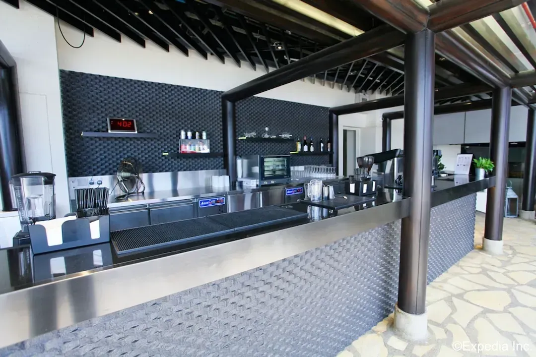 新加坡遨途酒店 (中转酒店 - 1号客运大楼)