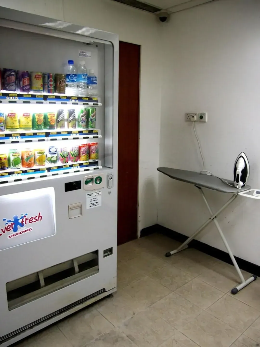 皇家飯店 (SG Clean)