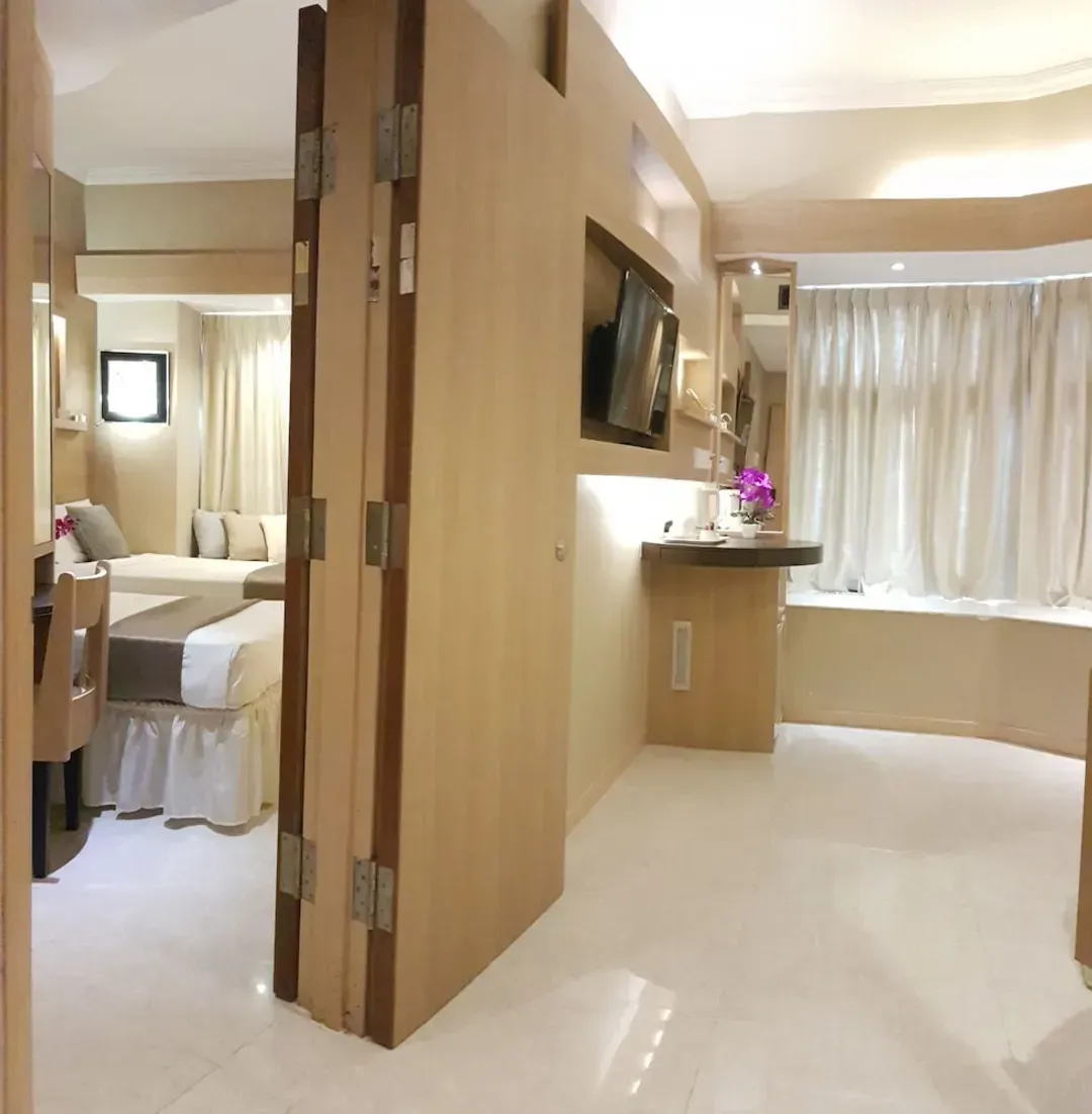 罗伯逊码头饭店 (SG Clean)