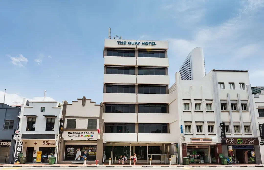碼頭飯店 (SG Clean)