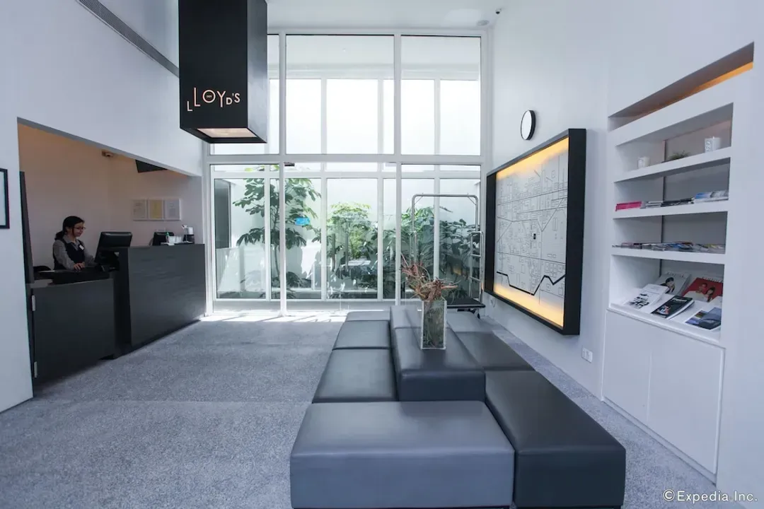 罗伊德旅馆 (SG Clean)