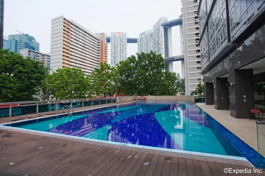 胡姬酒店 (SG Clean)