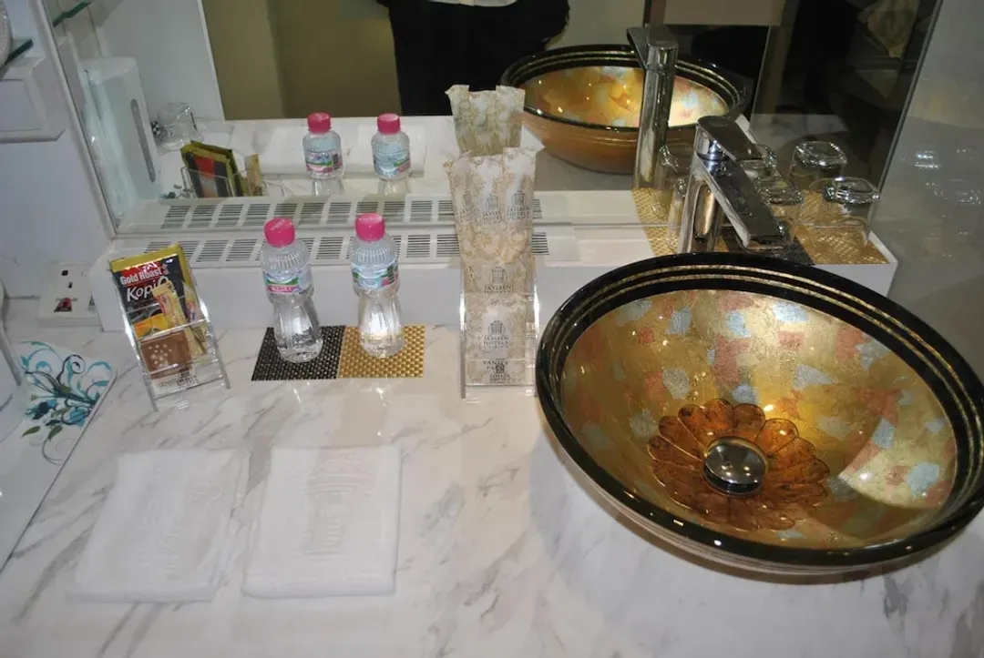 杰林克拉码头饭店 (SG Clean)