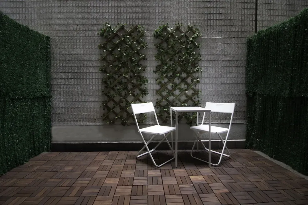 Victoria Hotel, a NuVe Group Collection