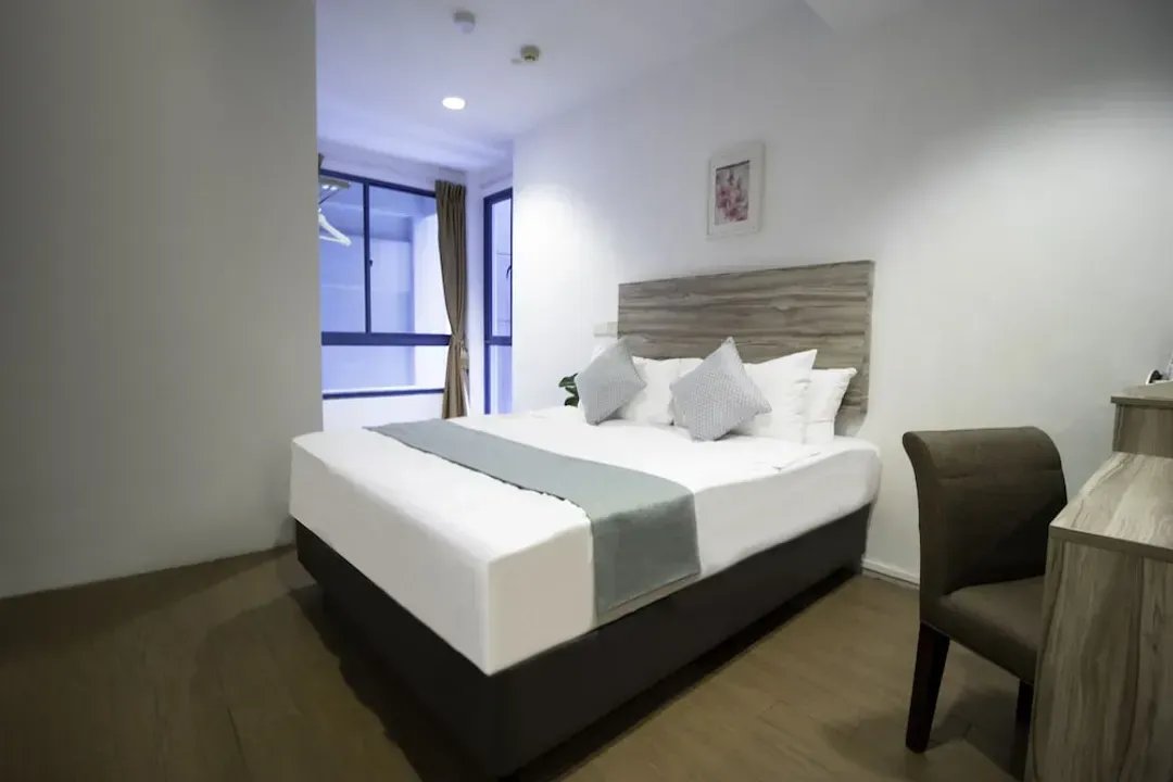 Victoria Hotel, a NuVe Group Collection