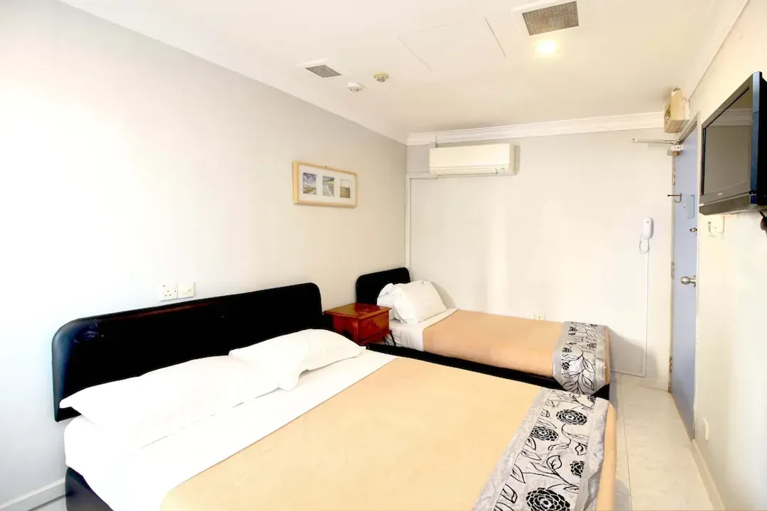 阿利瓦尔公园饭店 (SG Clean)