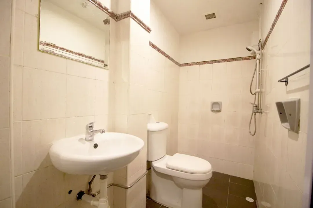 阿利瓦尔公园饭店 (SG Clean)