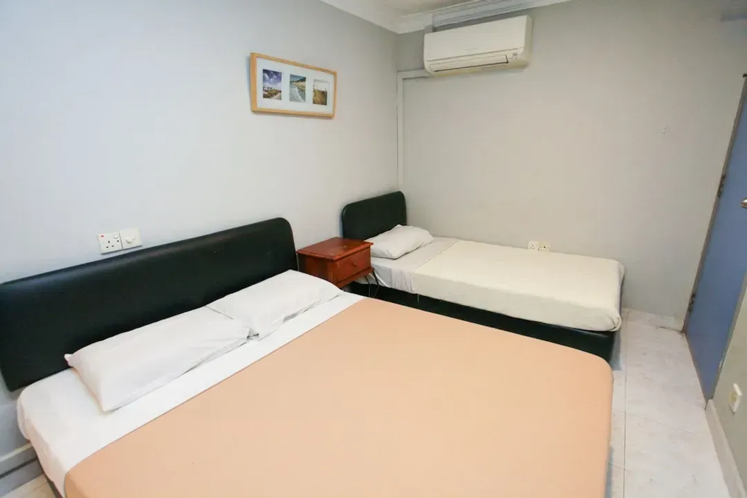 阿利瓦尔公园饭店 (SG Clean)