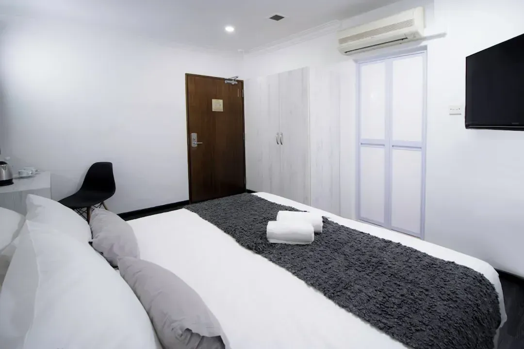 汉密顿路 - 劳明达街海港城饭店 (SG Clean)