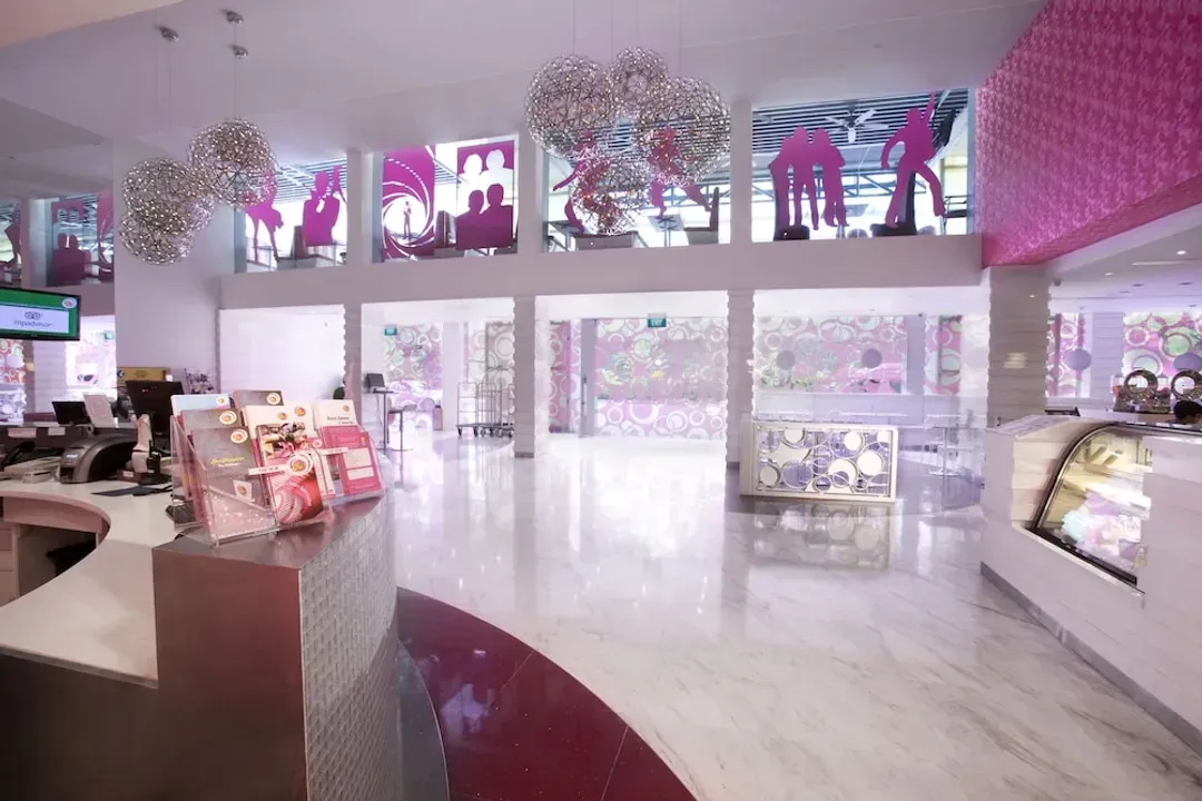 瑞丽酒店