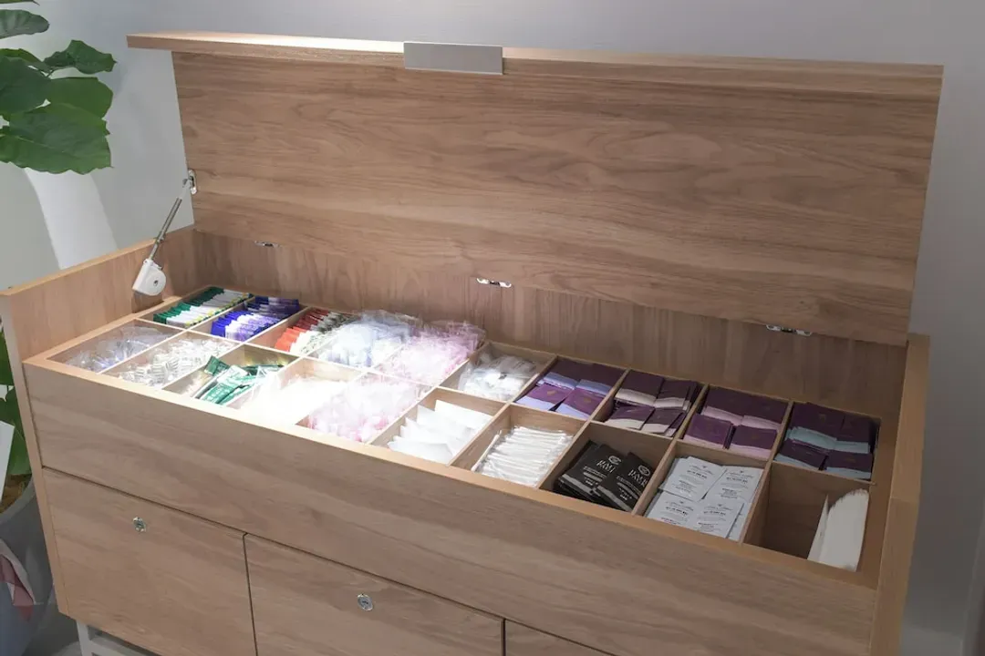 Room amenity