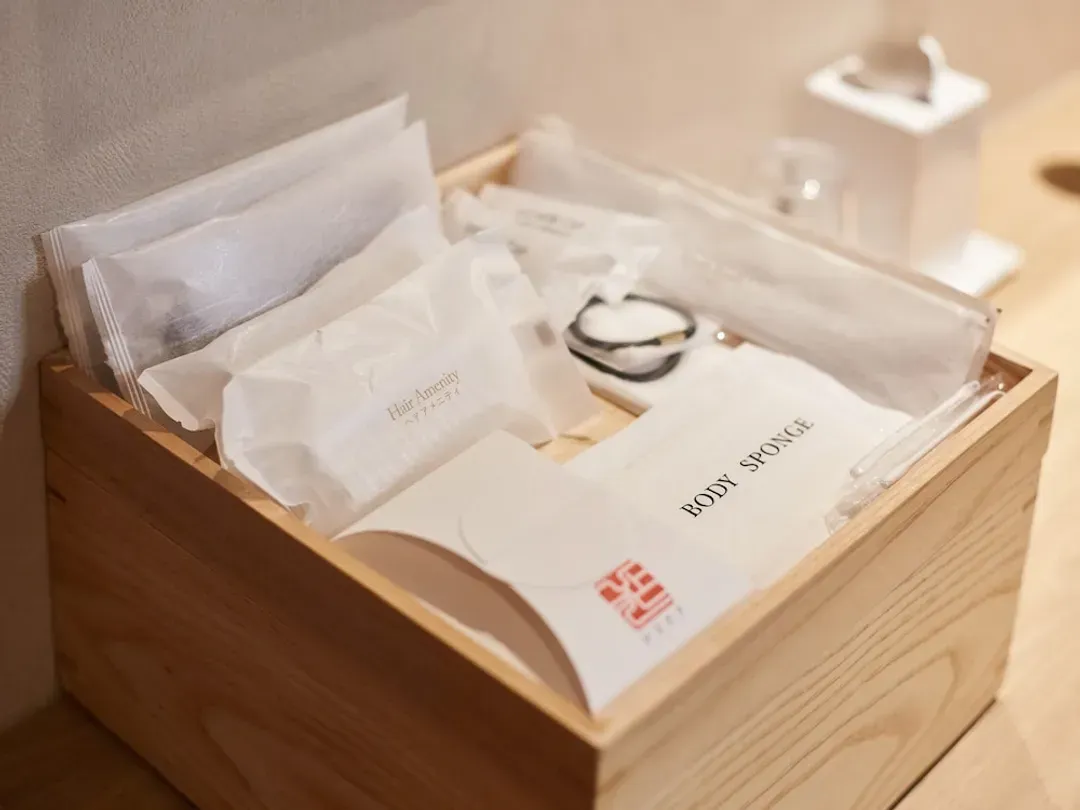 Room amenity