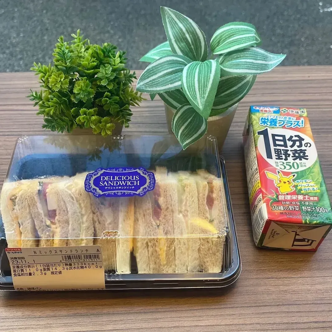 Breakfast meal