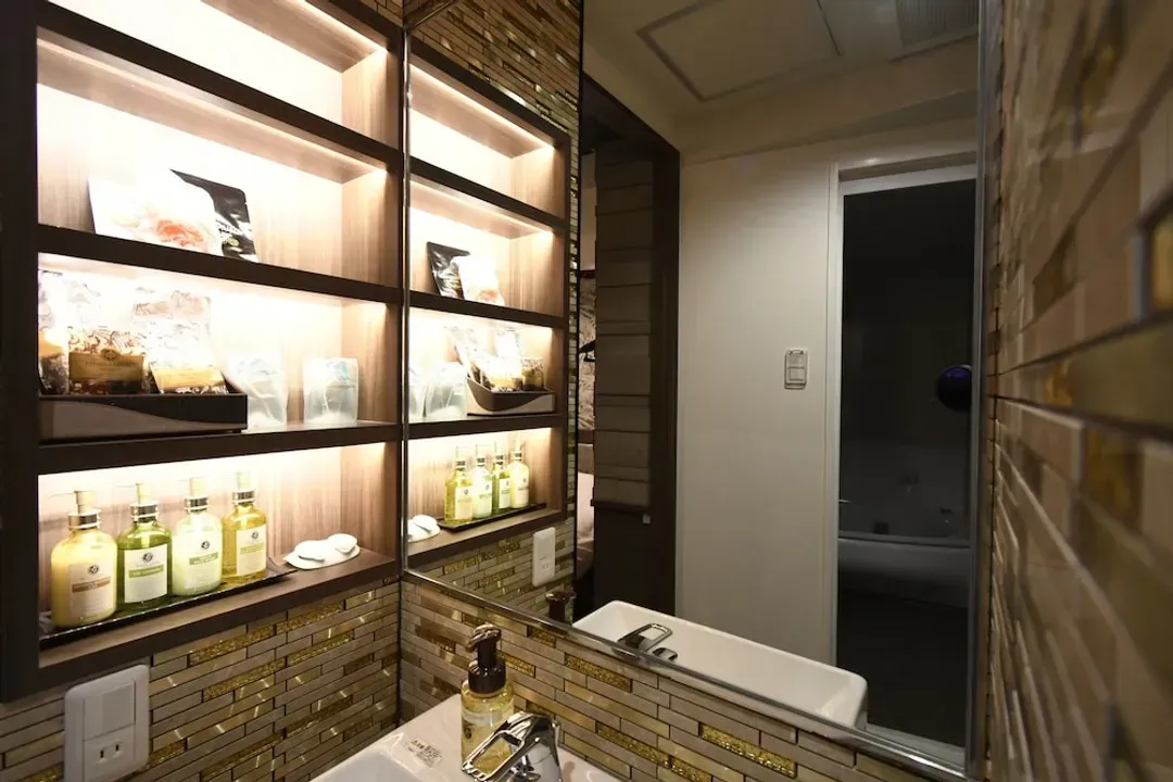 Room amenity