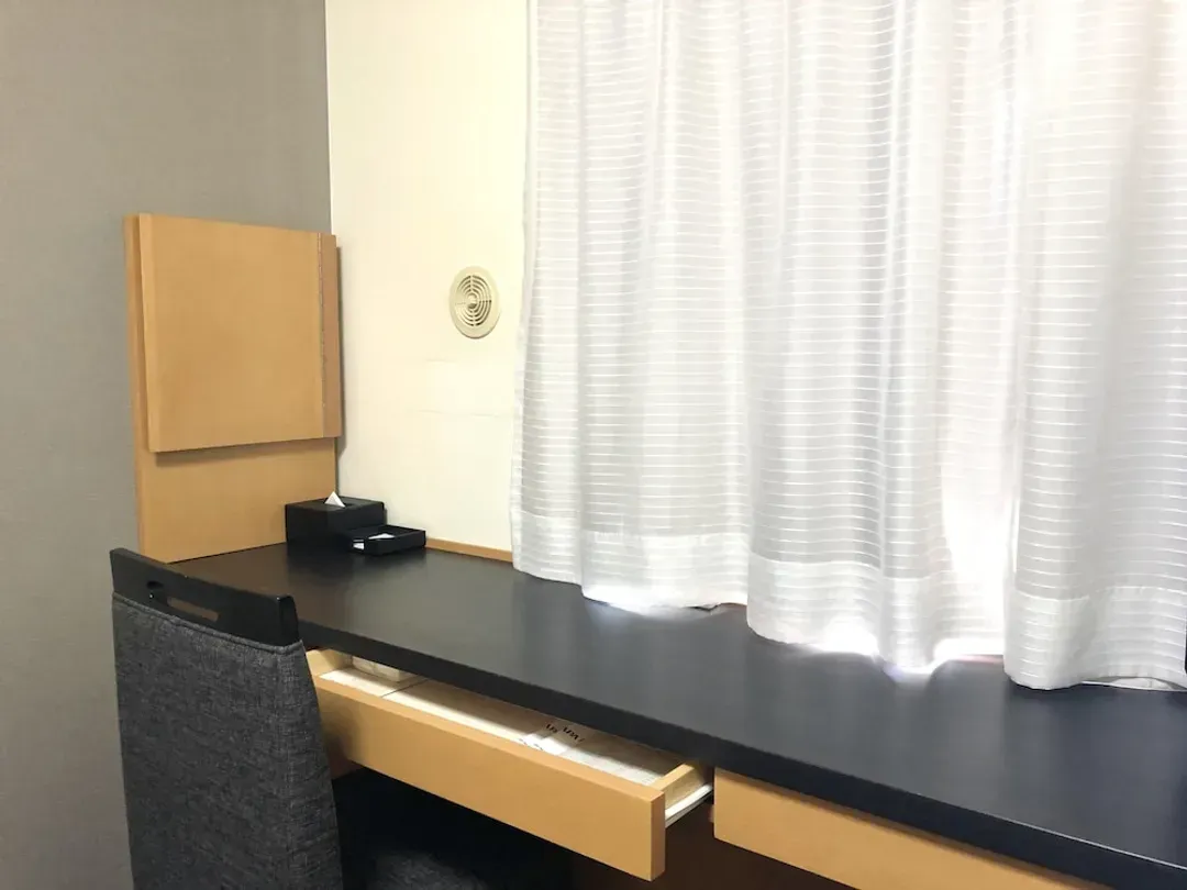 Room amenity