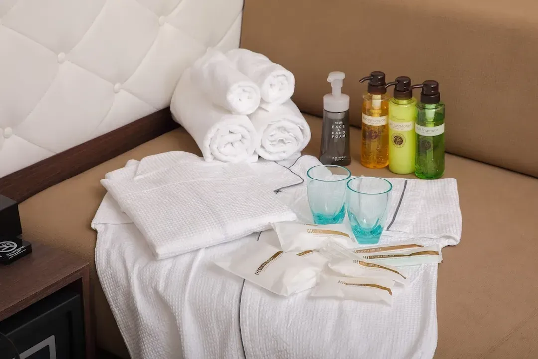 Room amenity