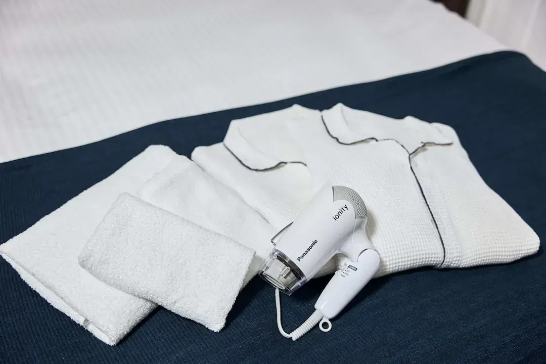 Room amenity