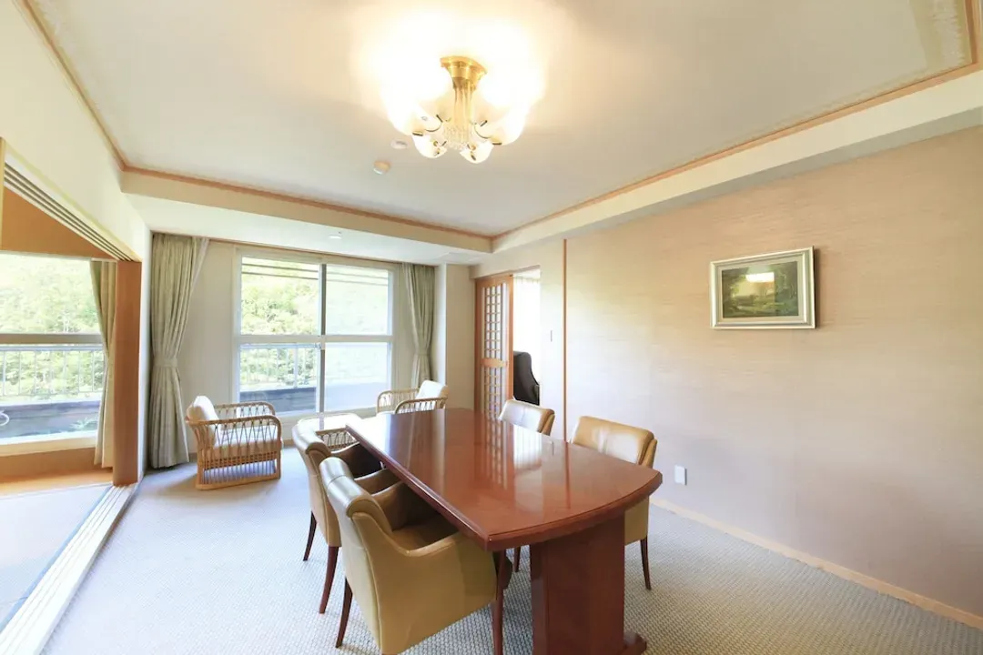 In-room dining