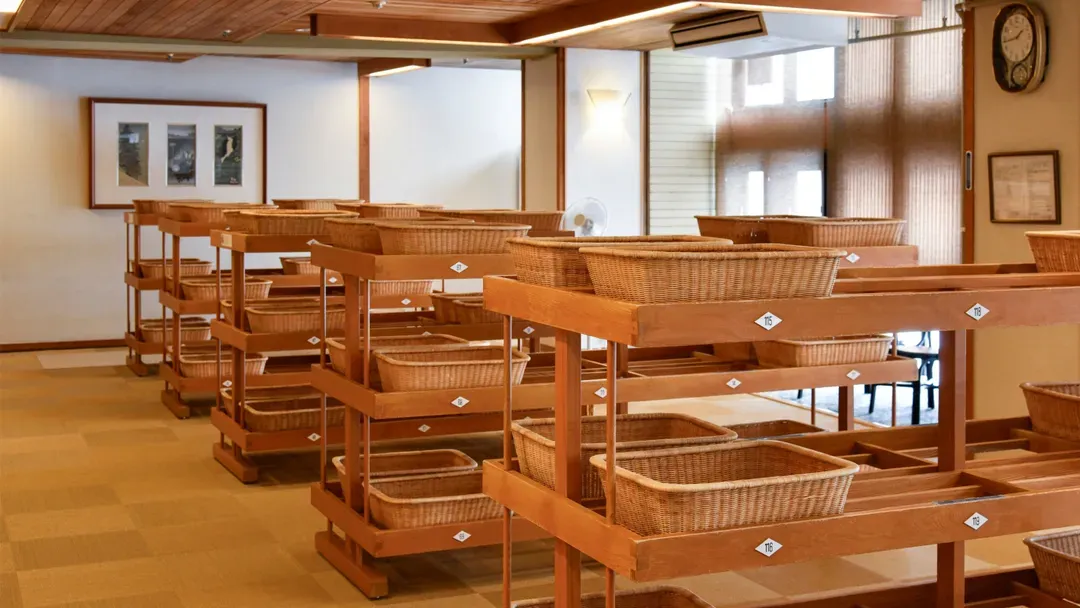 鹿之湯飯店｜車站免費接駁/溫泉浴場-11