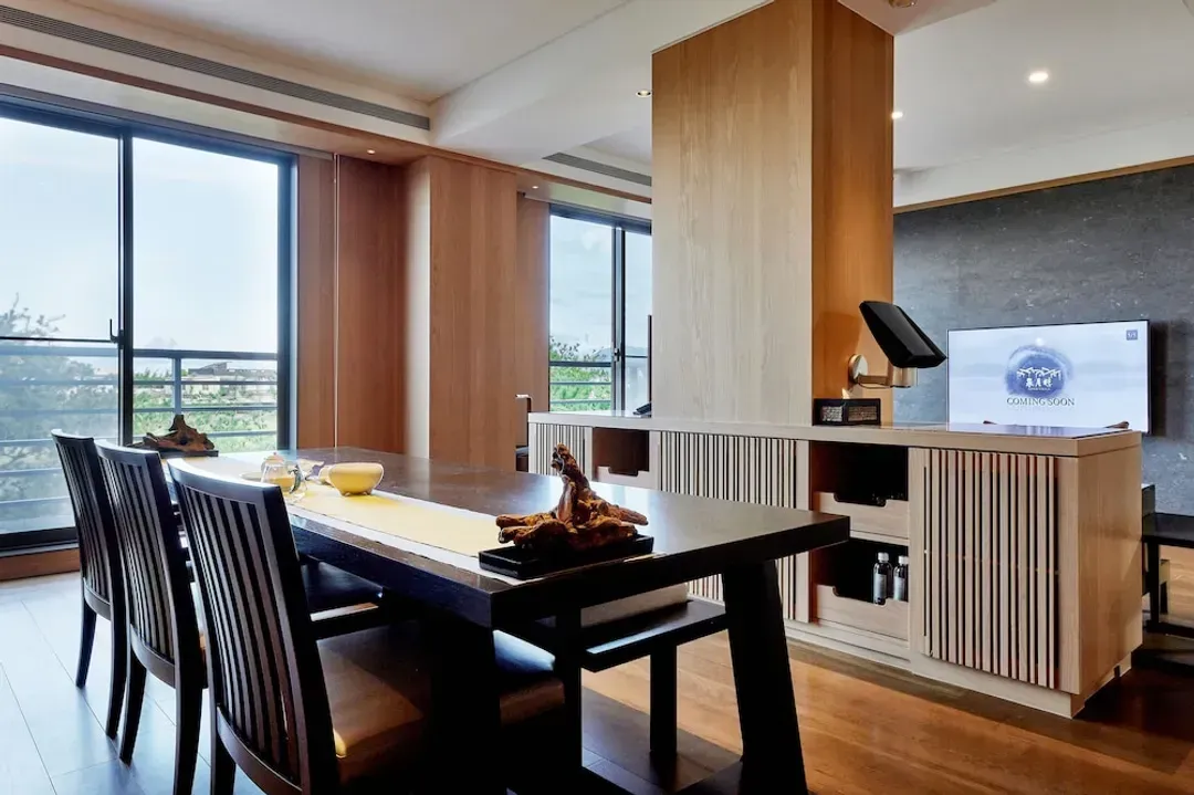In-room dining