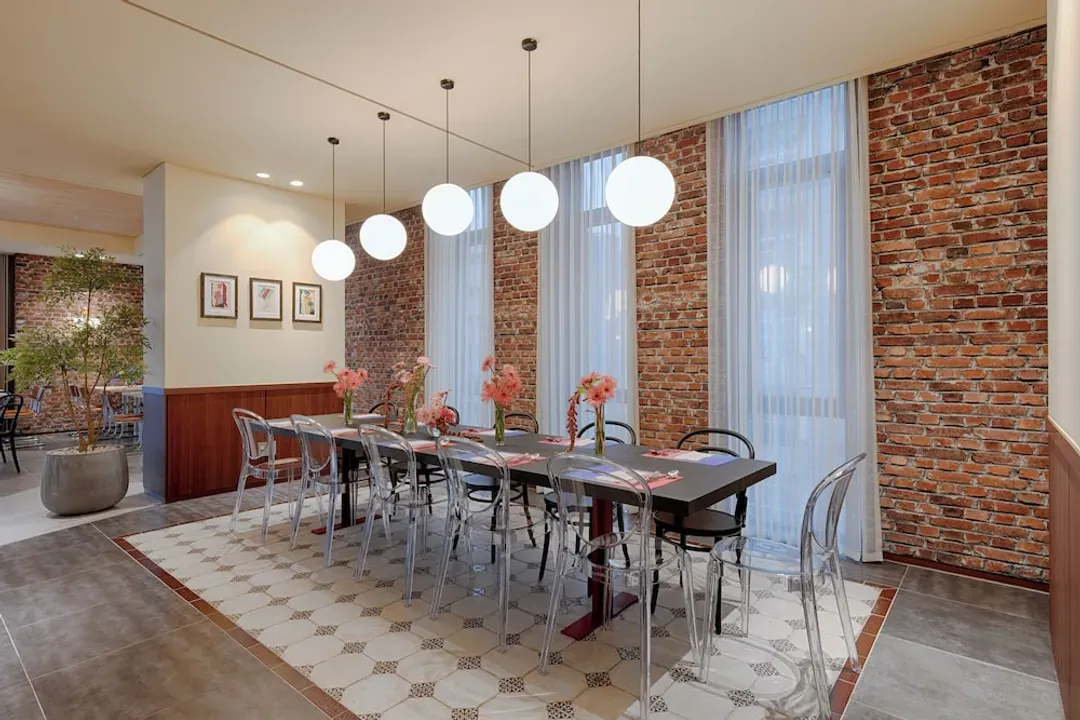 Breakfast area
