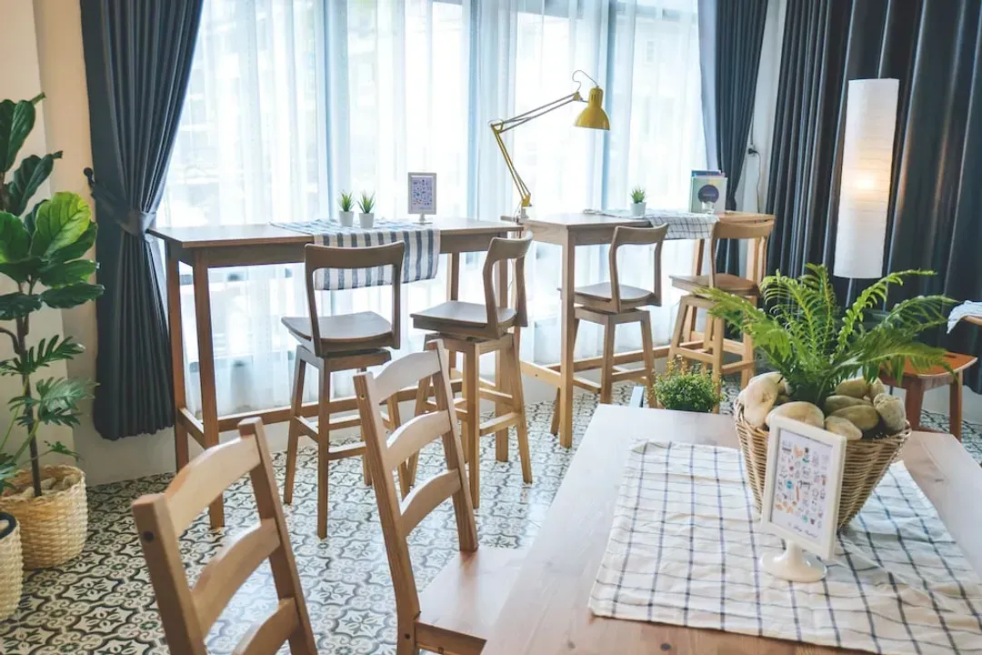 Breakfast area
