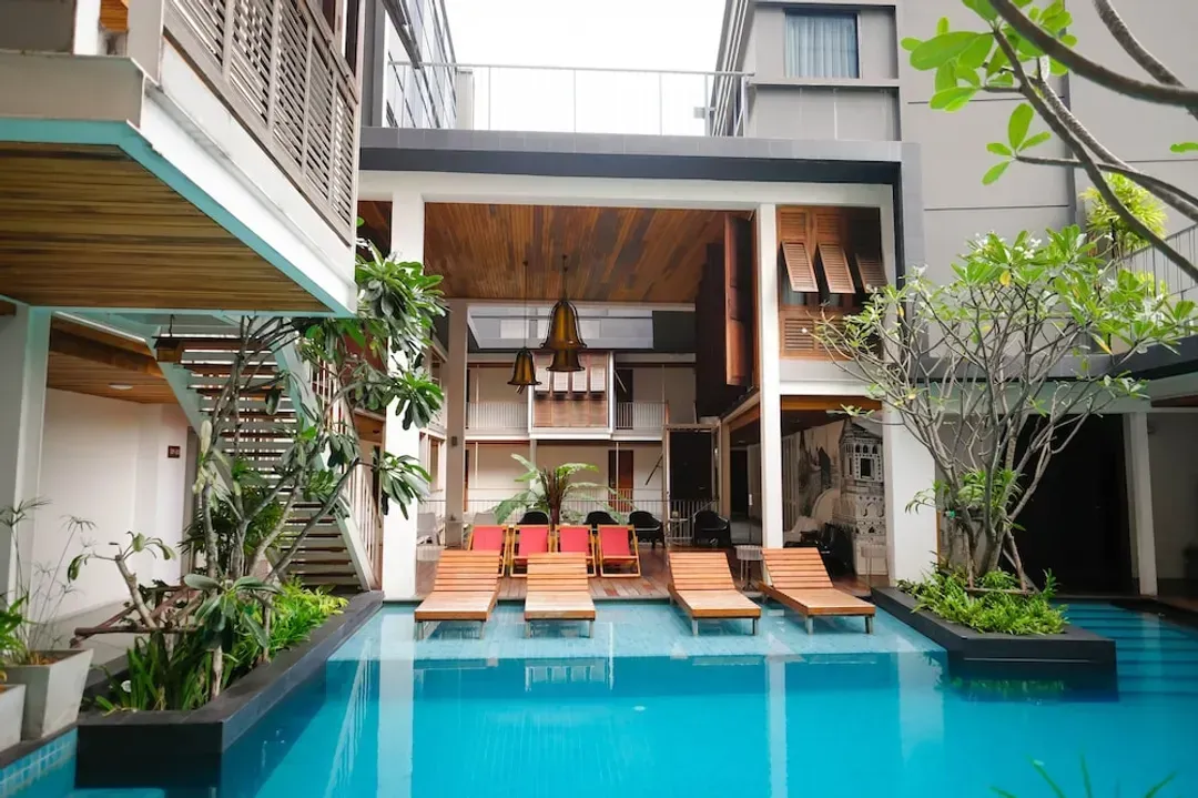 Bangkok-Nanda Heritage Hotel
