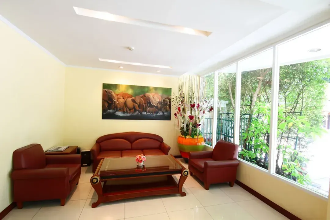 Lobby sitting area