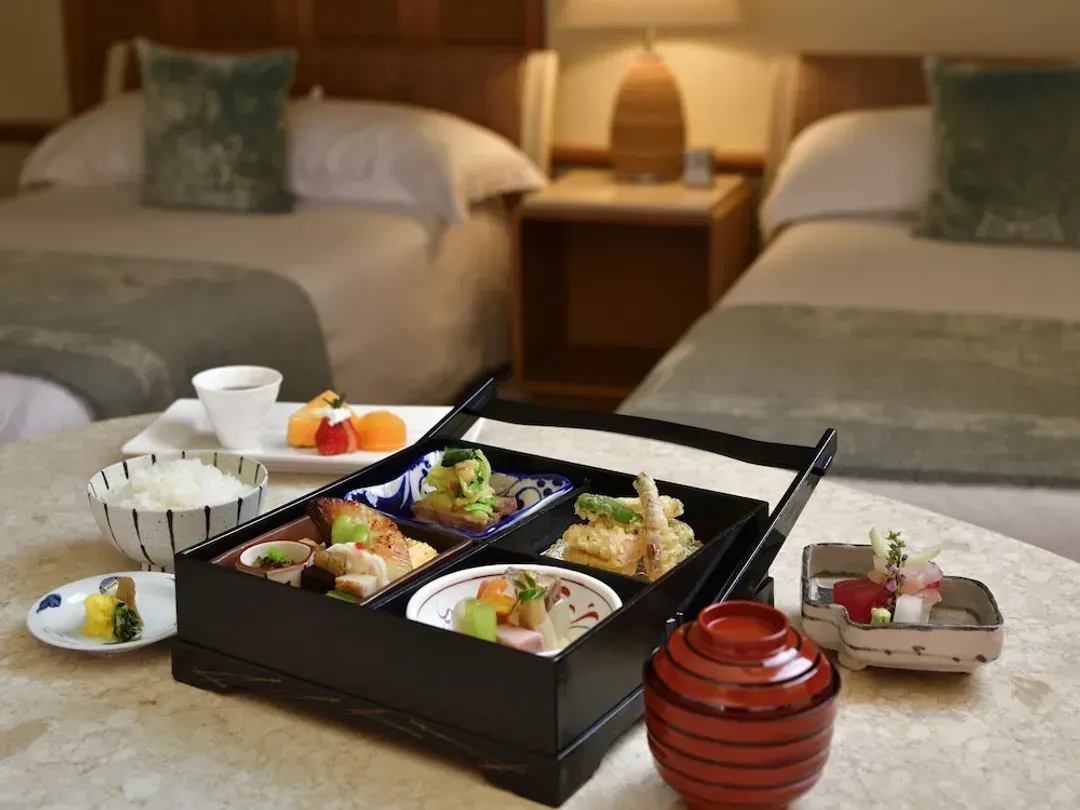 Room service - dining