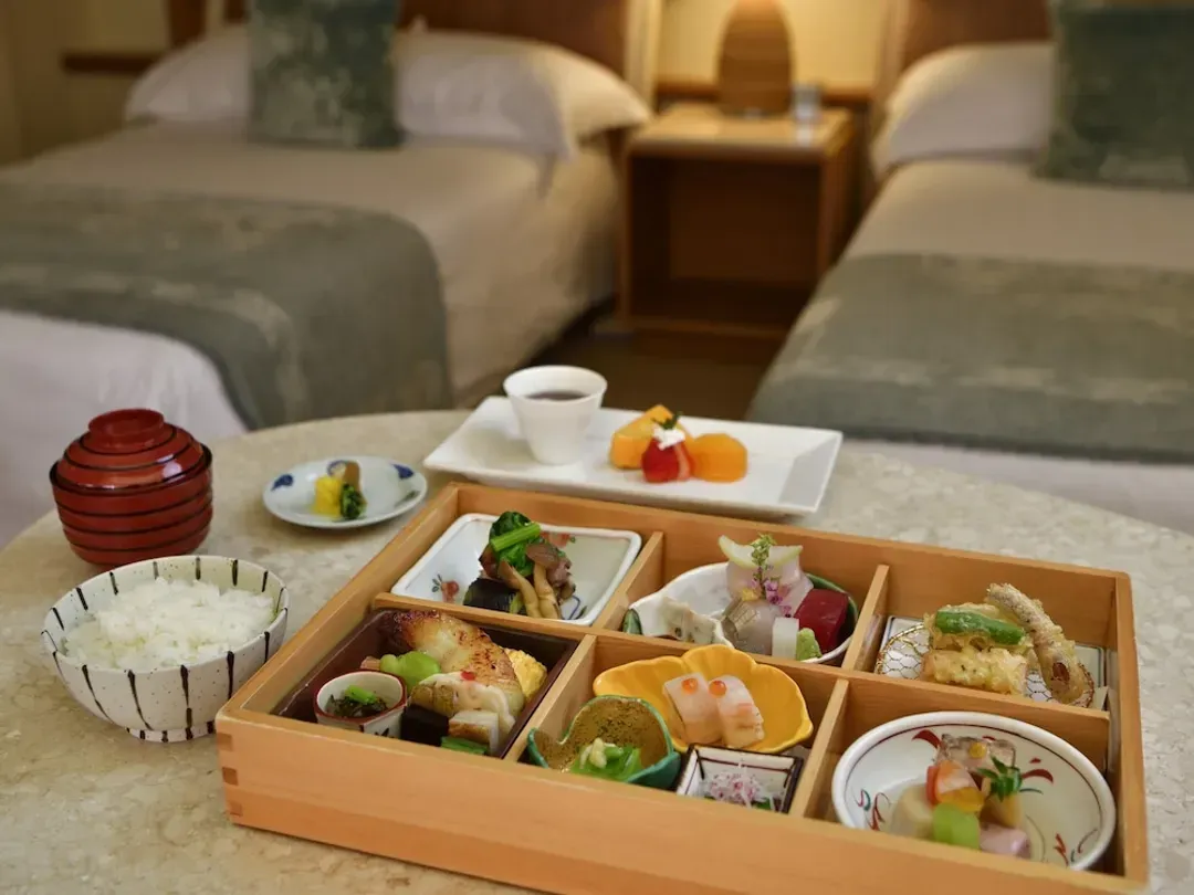 Room service - dining