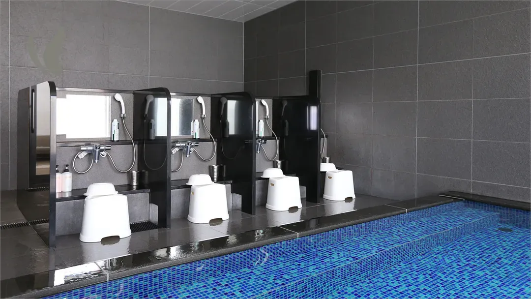 Almont Hotel Naha Kenchomae-9