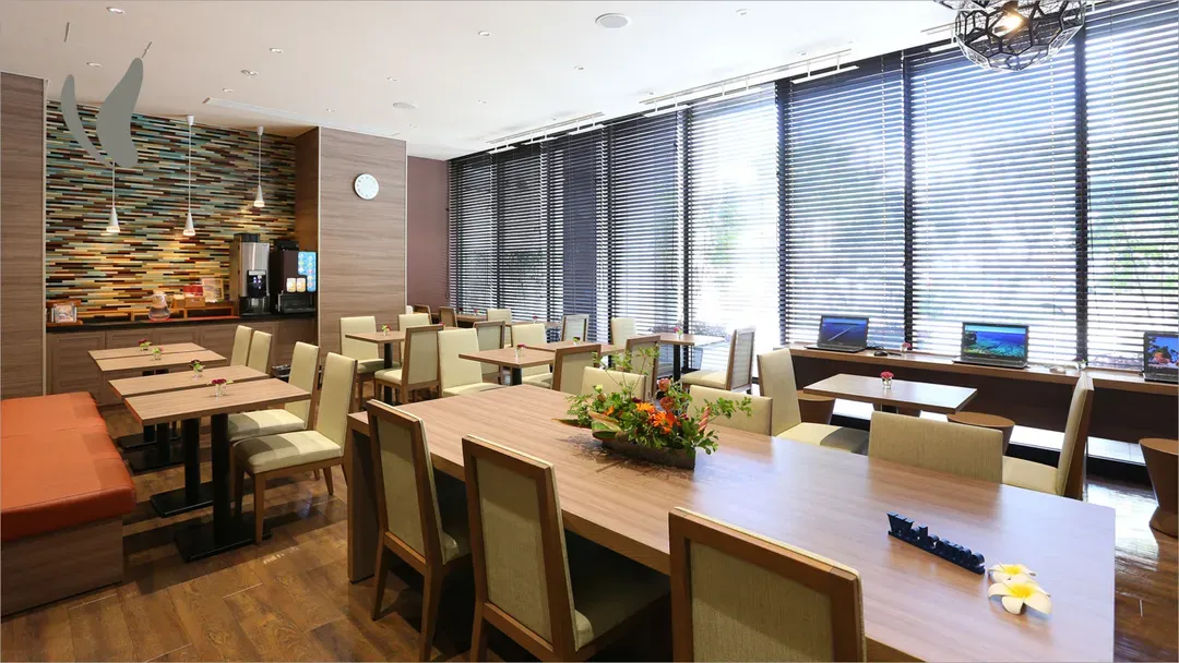 Almont Hotel Naha Kenchomae-3