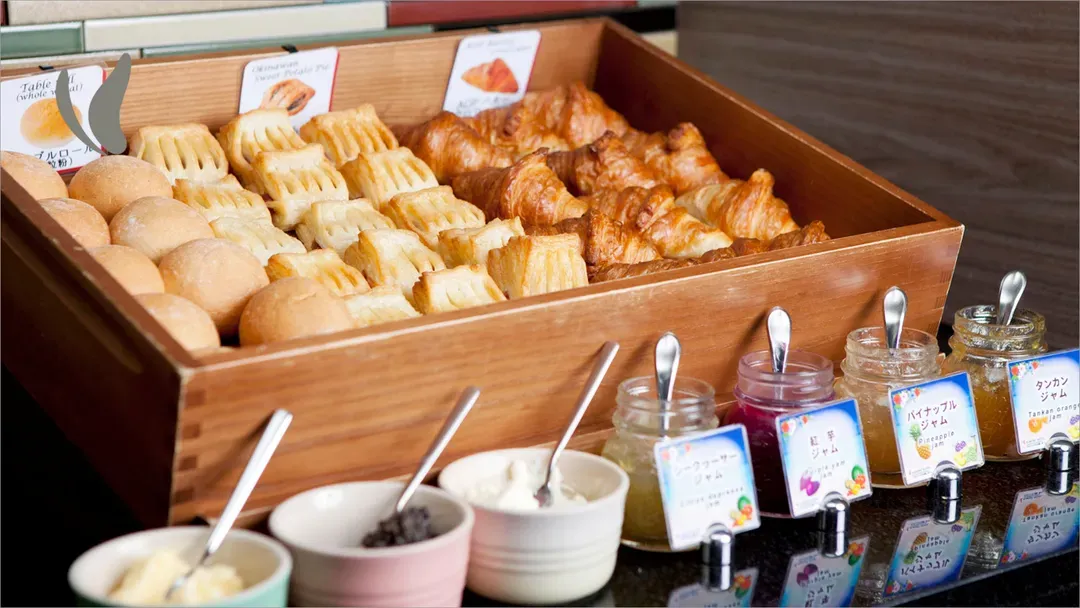 Almont Hotel Naha Kenchomae-6
