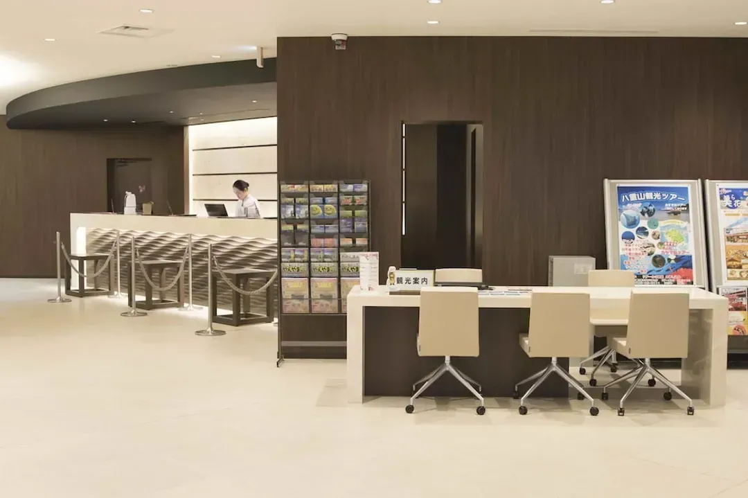 Concierge desk