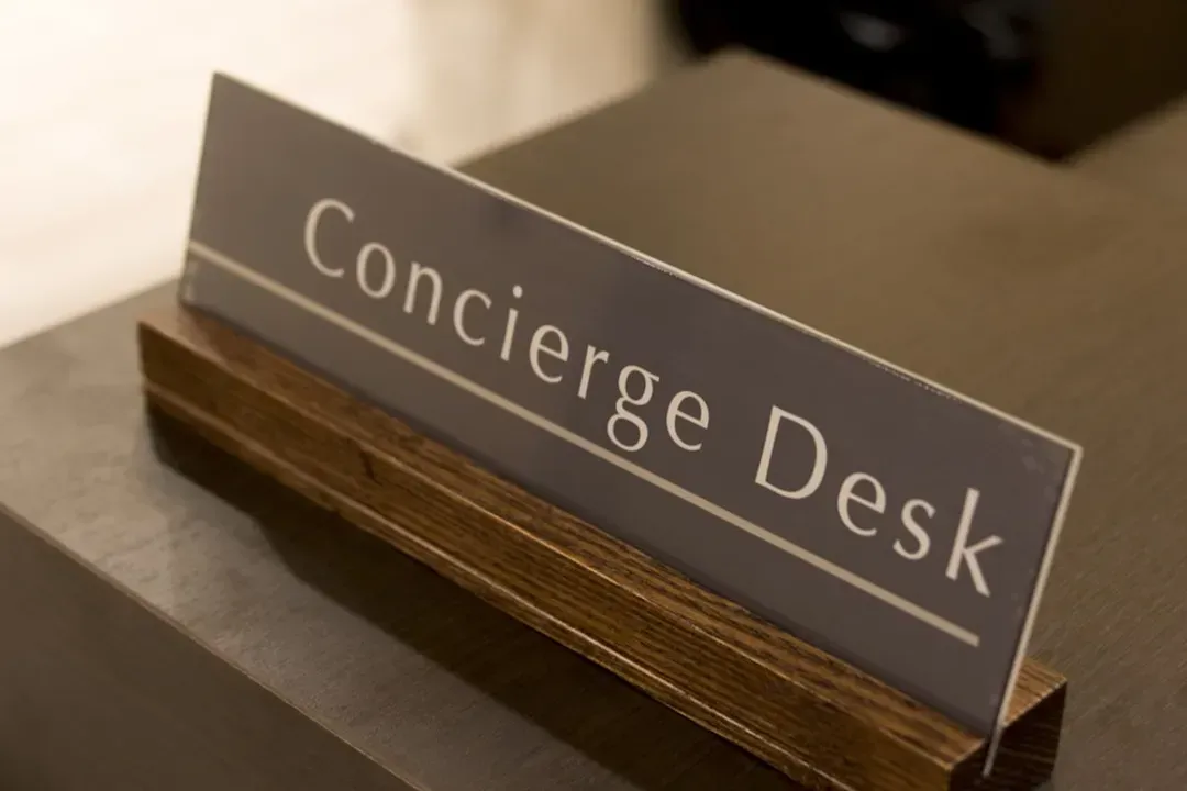 Concierge desk