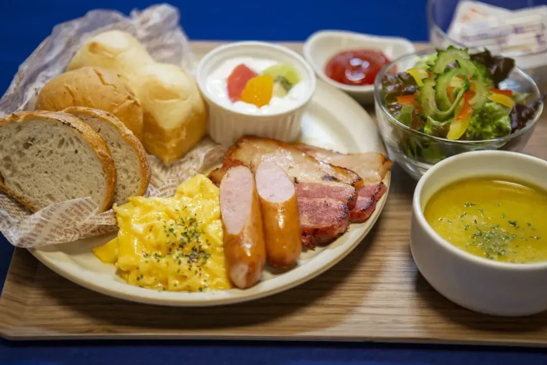 Breakfast meal
