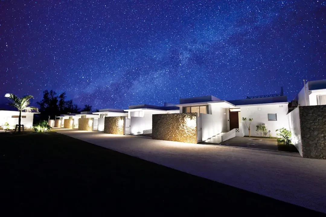 Front of property - evening/night