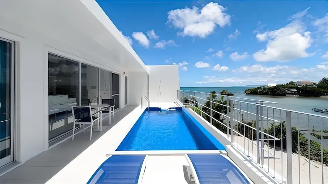 Beach/ocean view