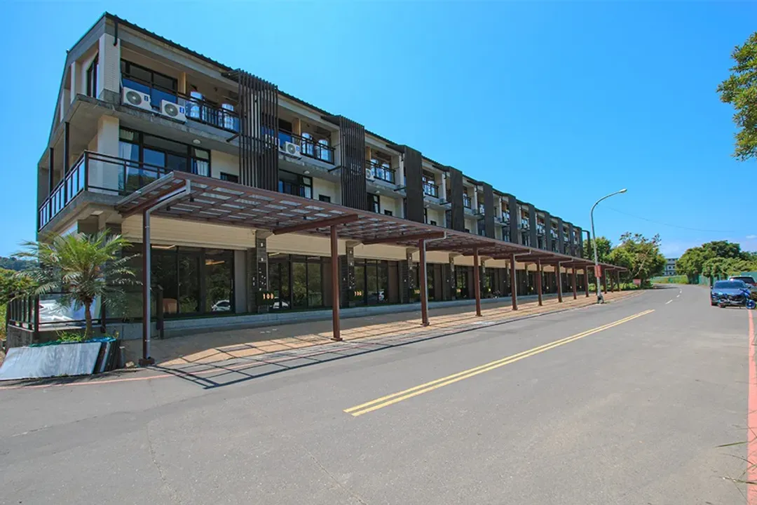 이란 현-Longtan Lake Inn