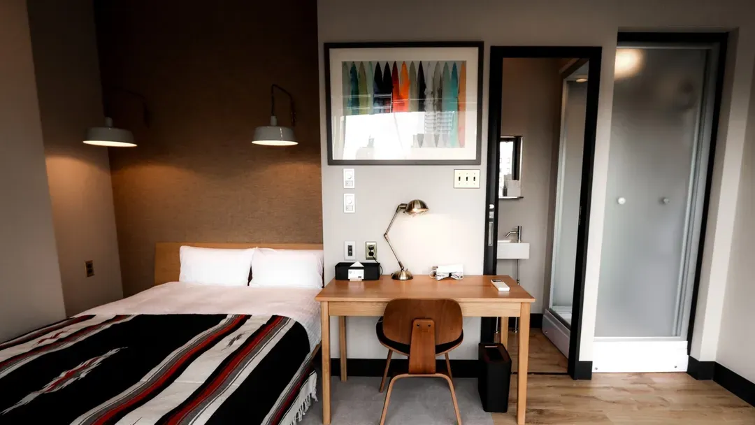 H Hotel-4