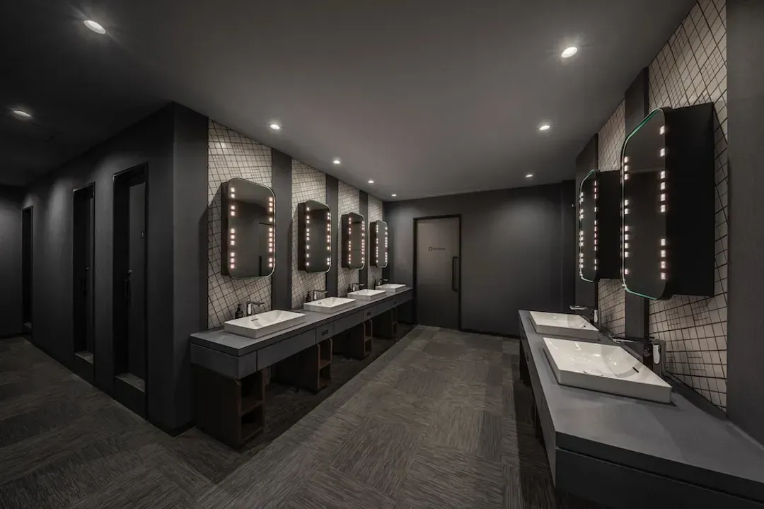 Bathroom amenities