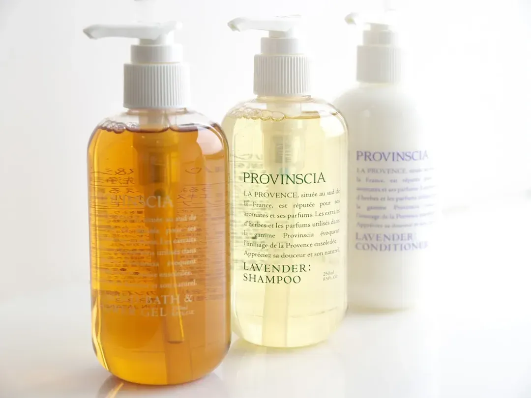 Bathroom amenities
