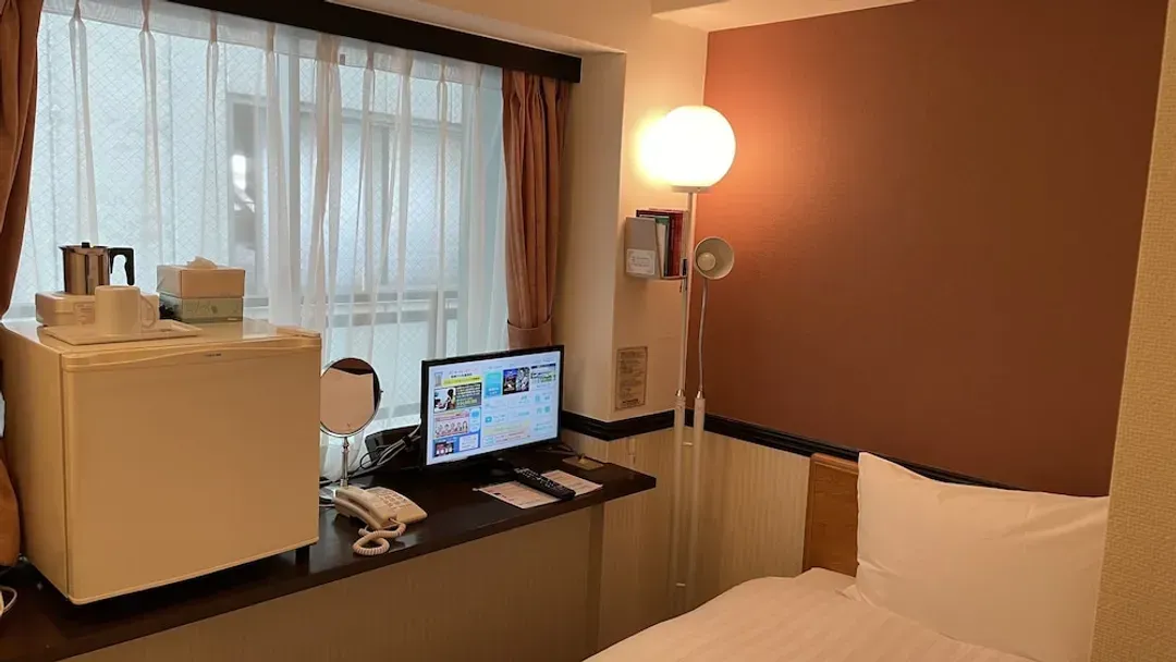 Room amenity