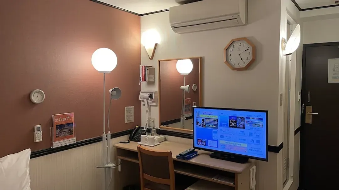 Room amenity