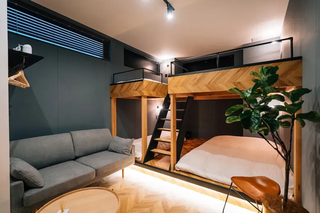 Primary image