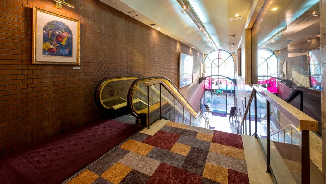 New Osaka Hotel