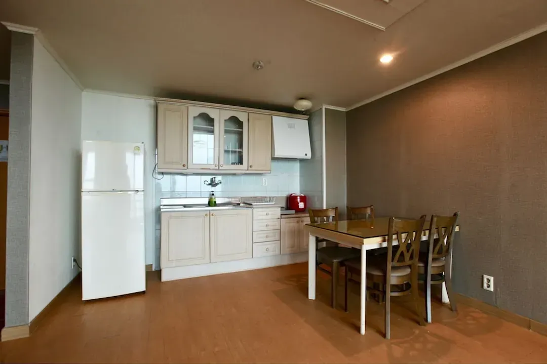 Private kitchenette