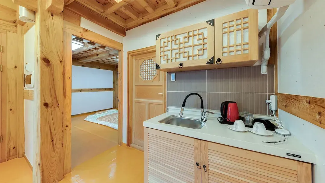 Private kitchenette