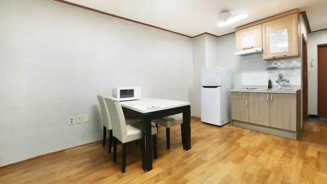 Private kitchenette